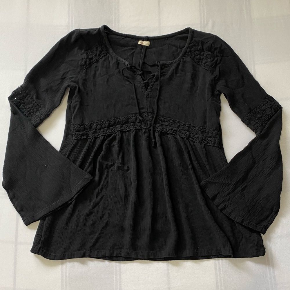 Vintage Hollister Bohemian Bell-Sleeve Top